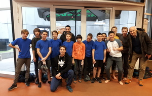 Challenge de blocs à la salle Blocbuster de la Défense